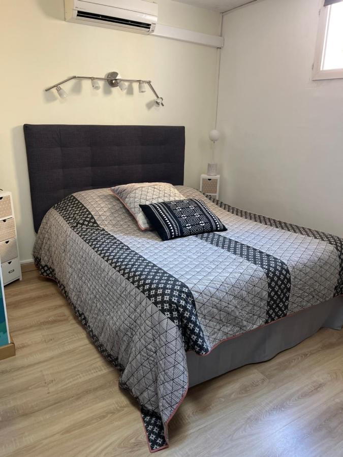 Appartement Atypique En Duplex Палава-ле-Фло Екстериор снимка